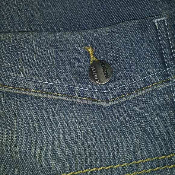 Sold - Picture 7 of 8